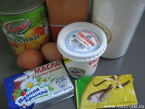 Песочный пирог с персиками