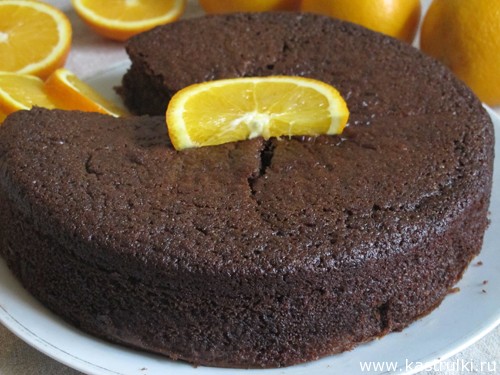 Постный шоколадный пирог на апельсиновом соке